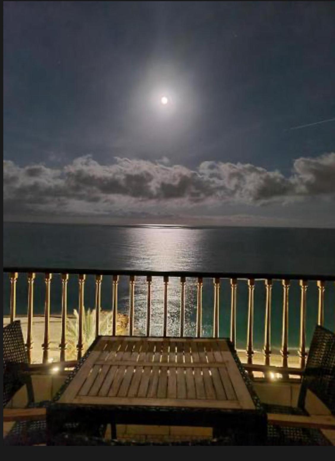 Appartement Front De Mer - Promenade Des Anglais Nizza Exterior foto